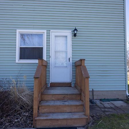 Cheerful Home With Free Parking And Wifi Рочестер Экстерьер фото