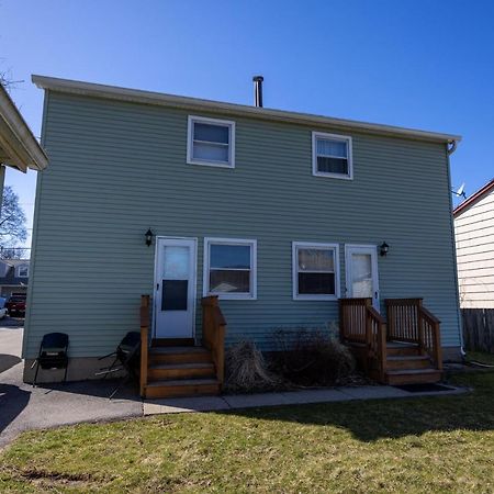 Cheerful Home With Free Parking And Wifi Рочестер Экстерьер фото