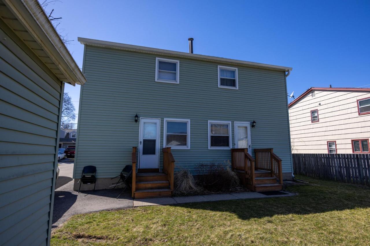 Cheerful Home With Free Parking And Wifi Рочестер Экстерьер фото